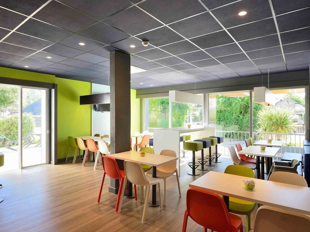 Ibis Budget Pau Lescar Exterior photo