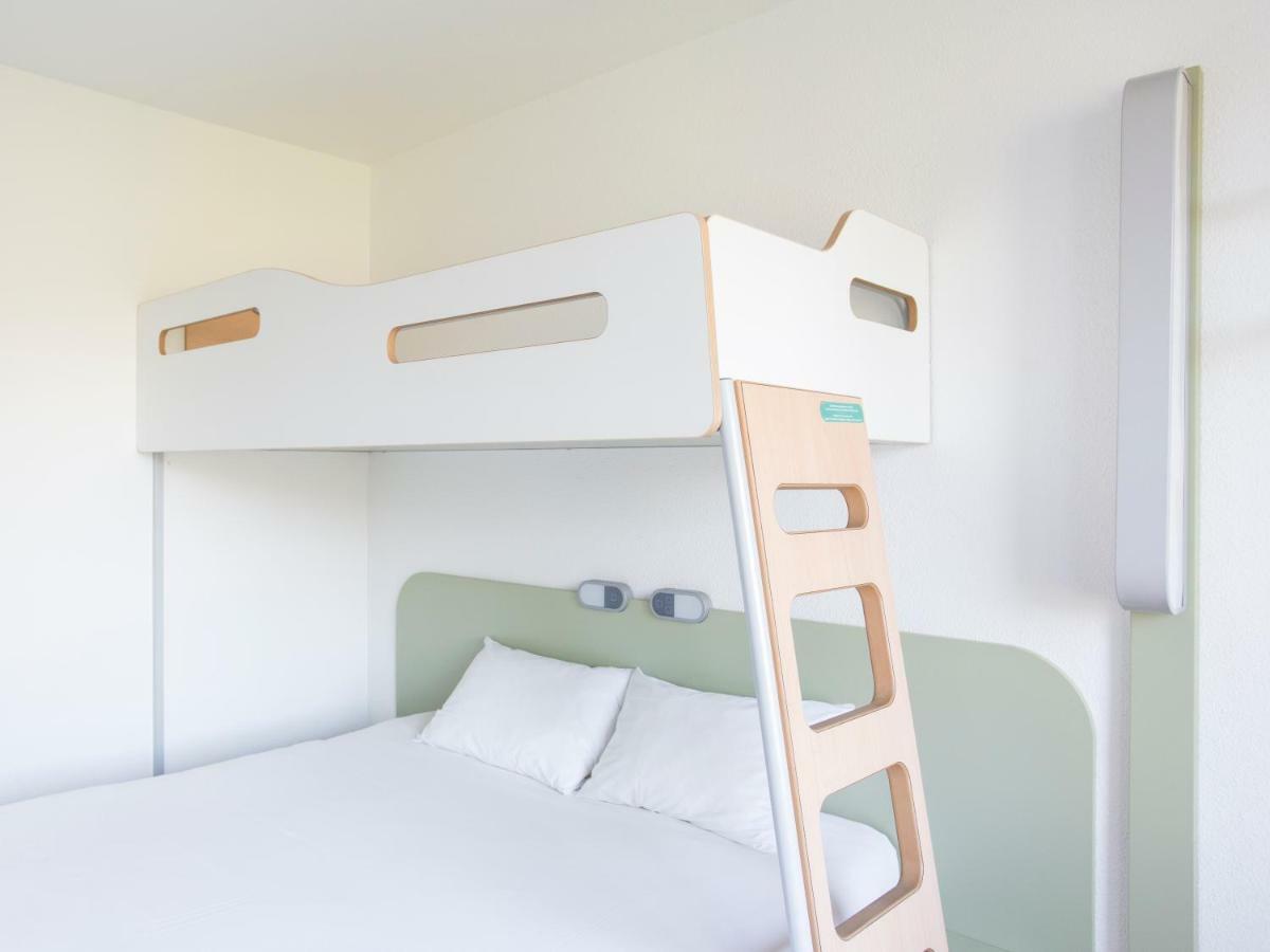 Ibis Budget Pau Lescar Exterior photo